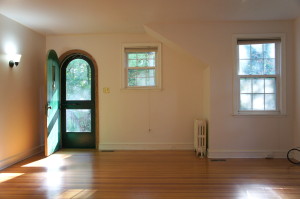 1700 Kurtz Ave Living Room
